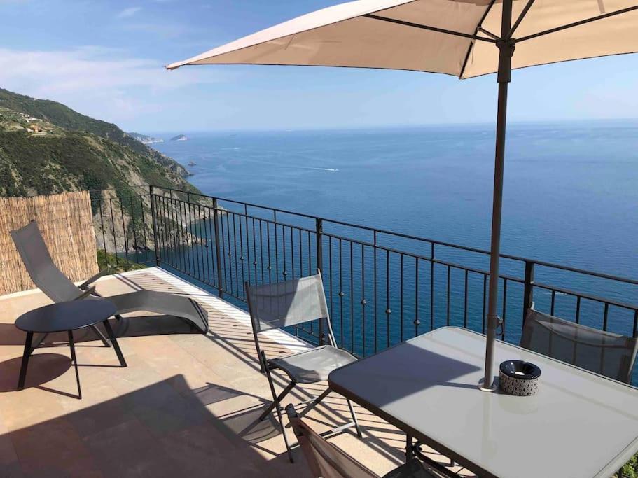 Orangehouse Cinque Terre. Private Parking Villa Riomaggiore Exterior photo