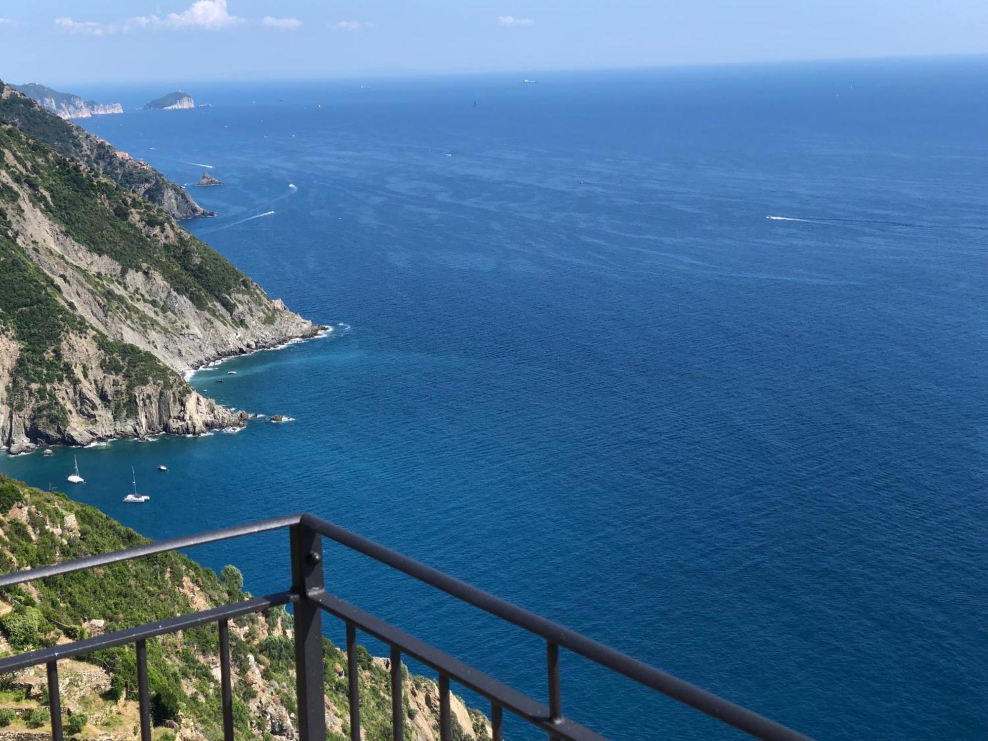 Orangehouse Cinque Terre. Private Parking Villa Riomaggiore Exterior photo